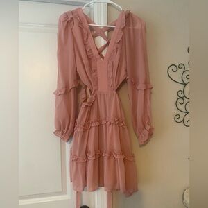 New with tags M Soft Pink Ruffle Long-Sleeve Dress Forever 21 with side cut-outs